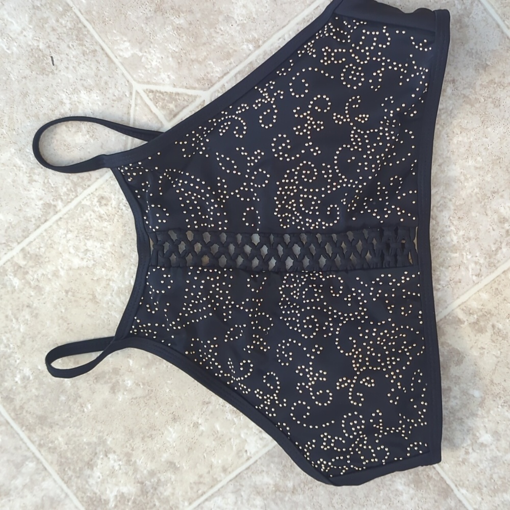 Swim halter